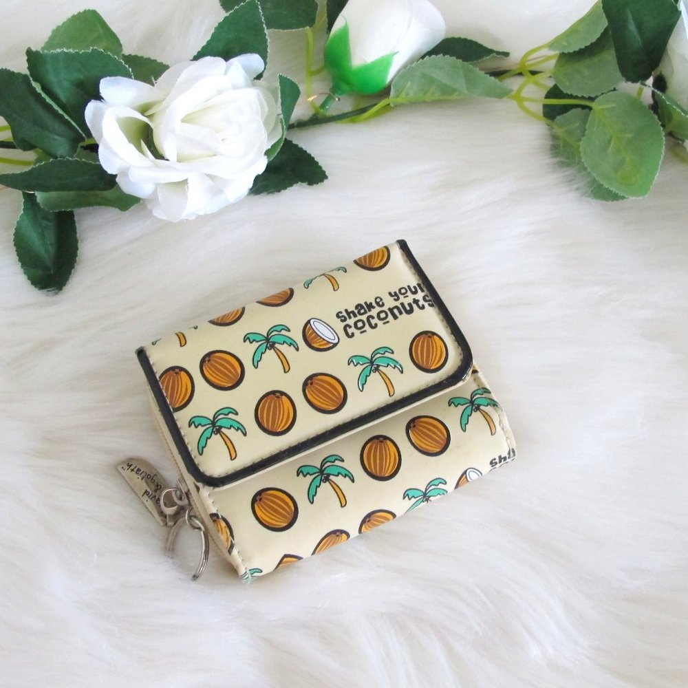 Shake your Coconuts Wallet with Keychain Ring (Retired)